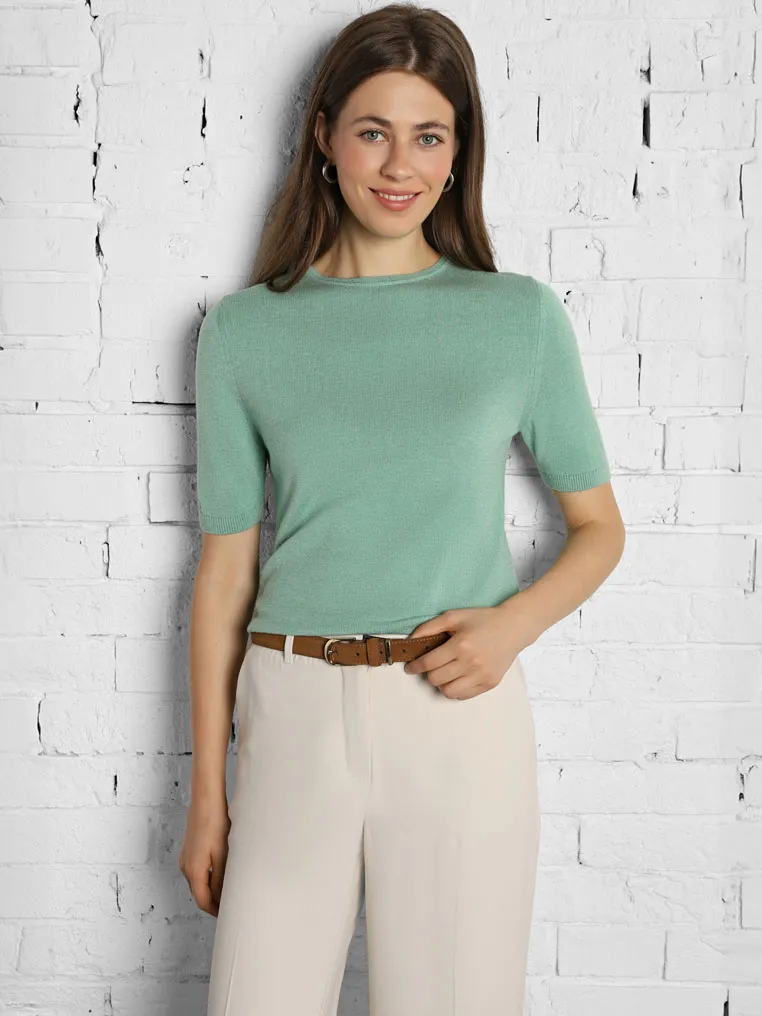 T-shirt is knitted