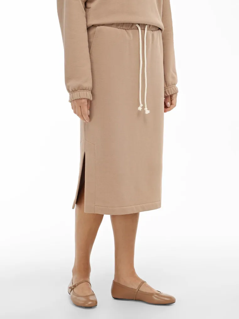 Insulated skirt
